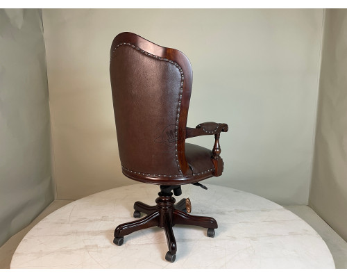  Кабинетное кресло, обивка - натуральная коричневая кожа 